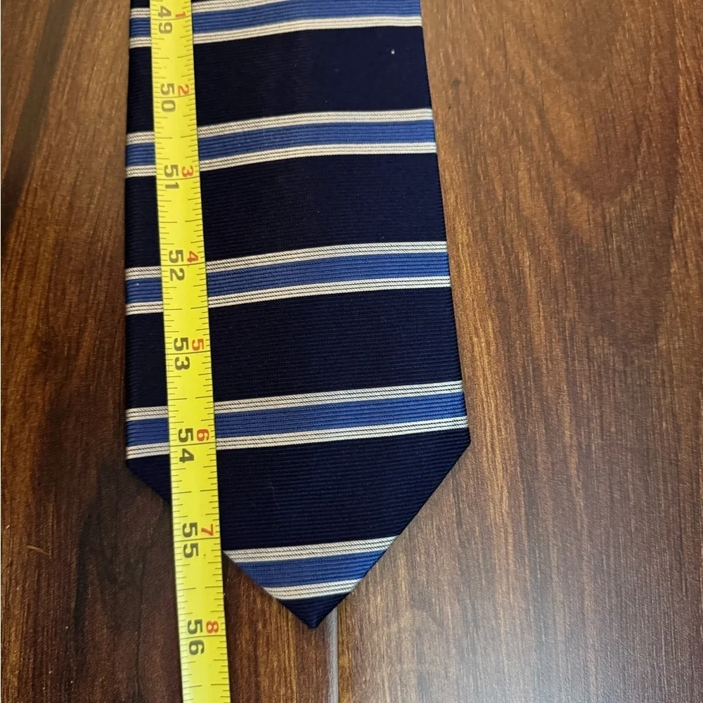 BROOKS BROTHERS Makers Elegant Silk Navy and Silver Striped Men's Tie - Picture 9 of 9
